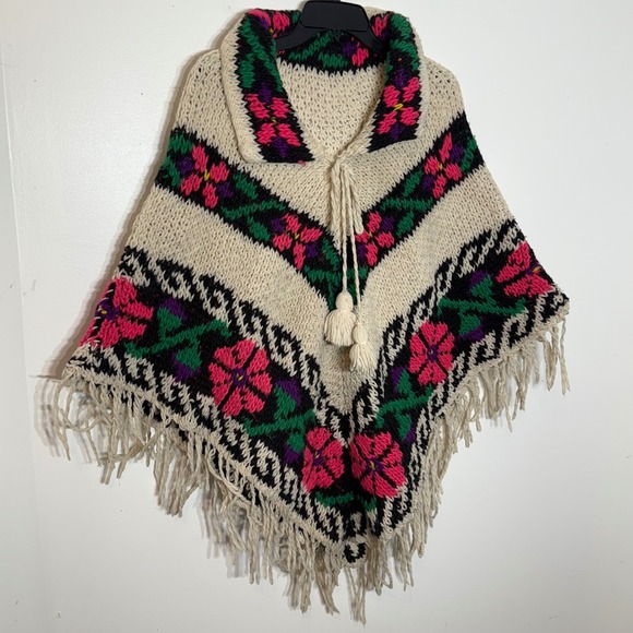 Chunky Knit Floral Bohemian Poncho Cream Multi Color Fringe Collar Vintage - Picture 8 of 9